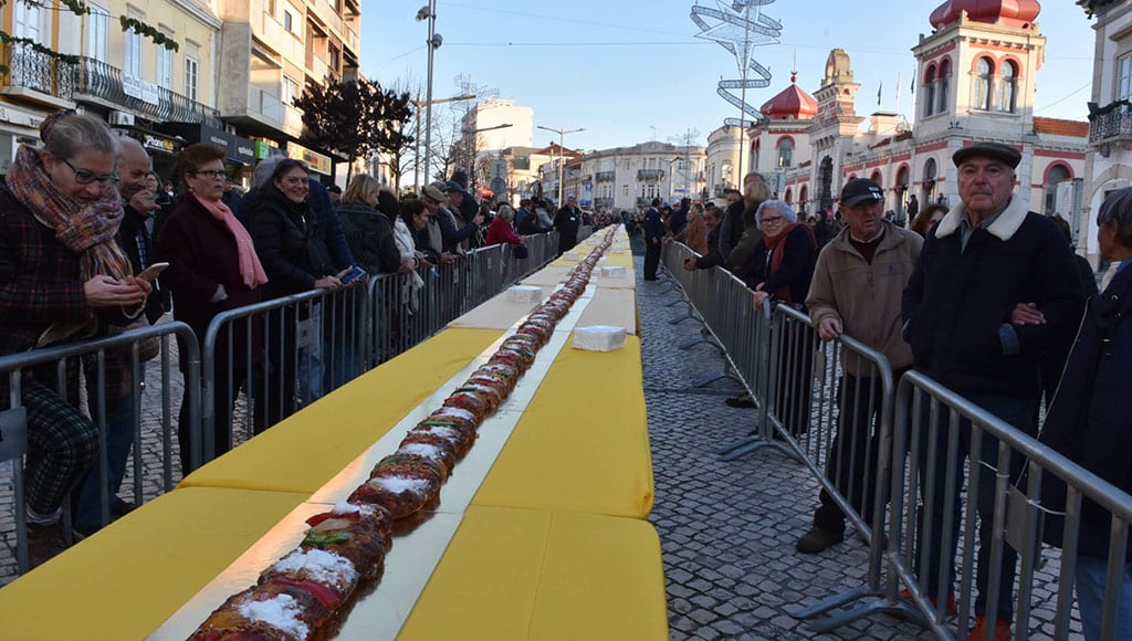Loulé to serve giant Christmas cake|Loulé to serve giant Christmas cake