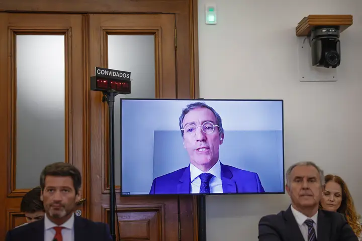 Image of Nuno Rebelo de Sousa appearing at the hearing via video link: António Pedro Santos/ Lusa