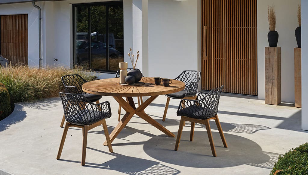 Slings Outdoor Living furniture