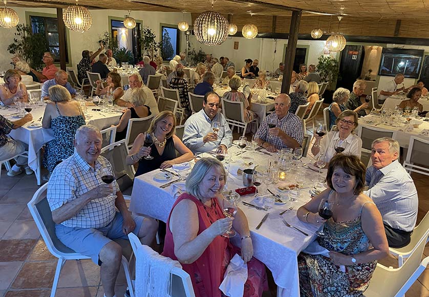 Pedras d’el Rei is a great venue for relaxed summer dining|Nicola and organiser Nigel Adams of the AWS