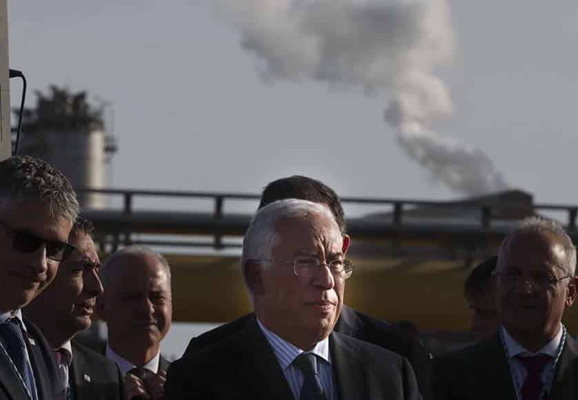 António Costa visiting the expansion project of the Sines industrial complex. MANUEL DE ALMEIDA/LUSA
