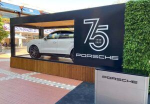 Porsche showcases new Cayenne model at Forum Algarve