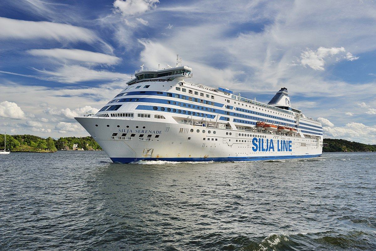 1200px-silja_serenade_in_stockholm.jpg