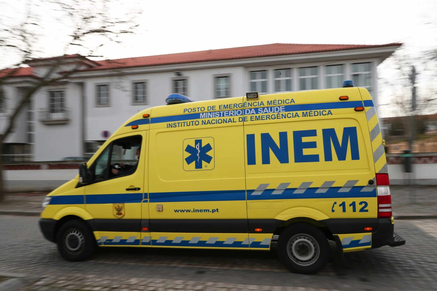 Almost a dozen deaths linked to failures in INEM emergency response