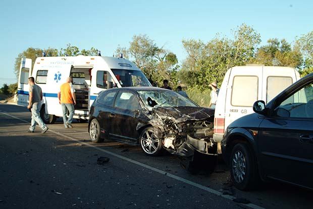 180708_ew_en124_road_accident.jpg