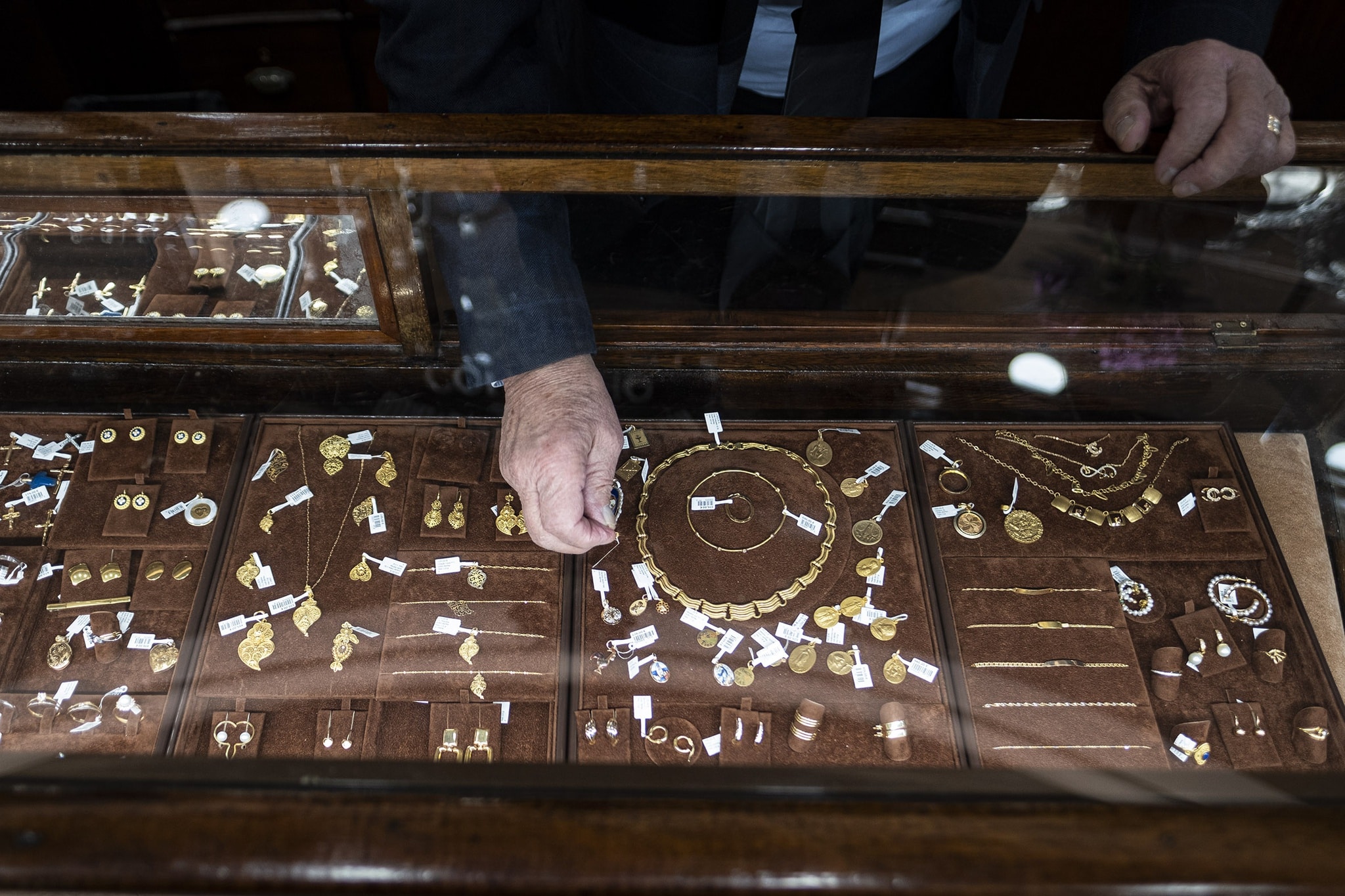 Magistrate shoots suspect following surveillance operation in Valença