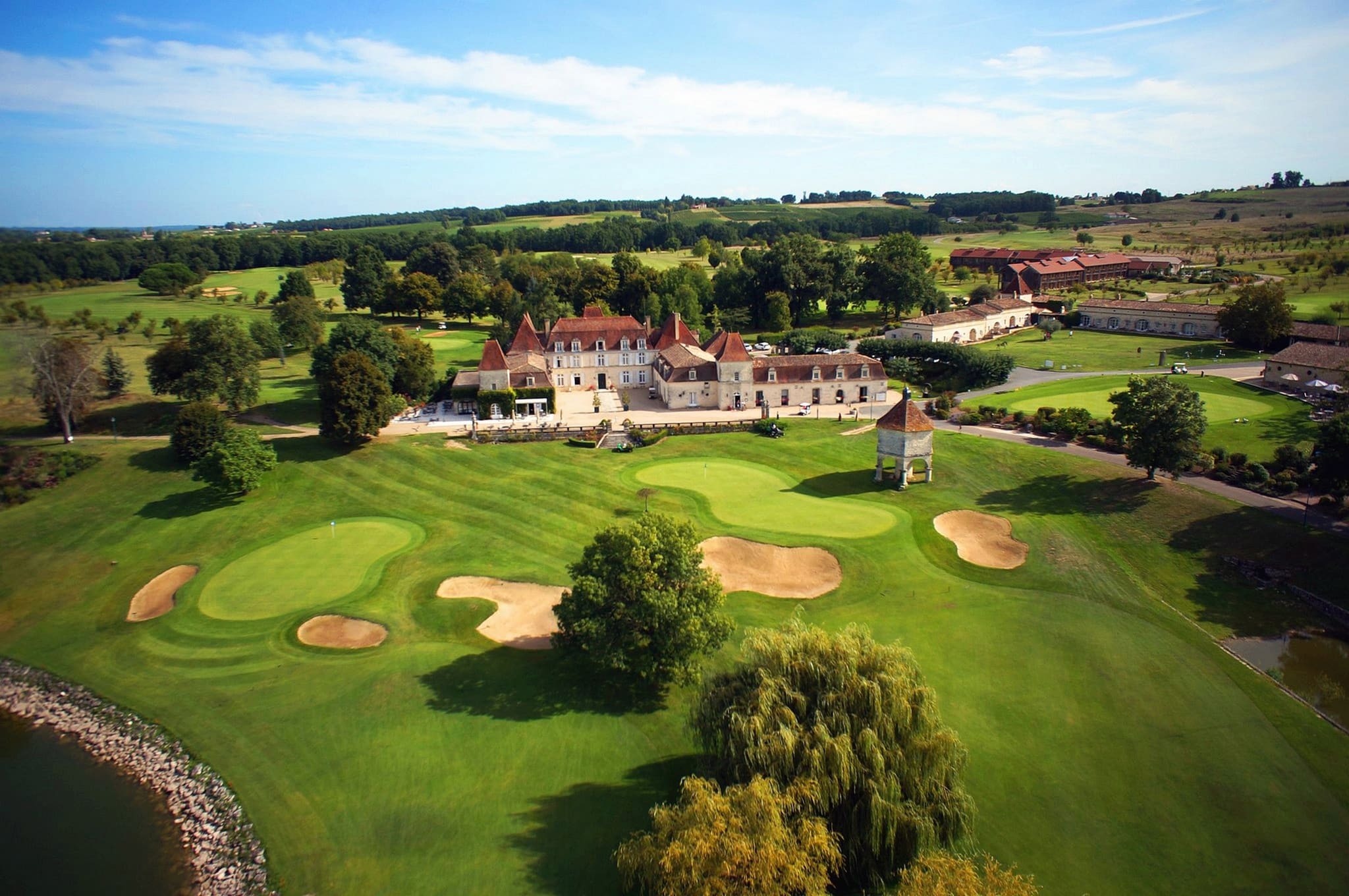 Onyria hotel group takes over running of Chateau des Vigiers in France