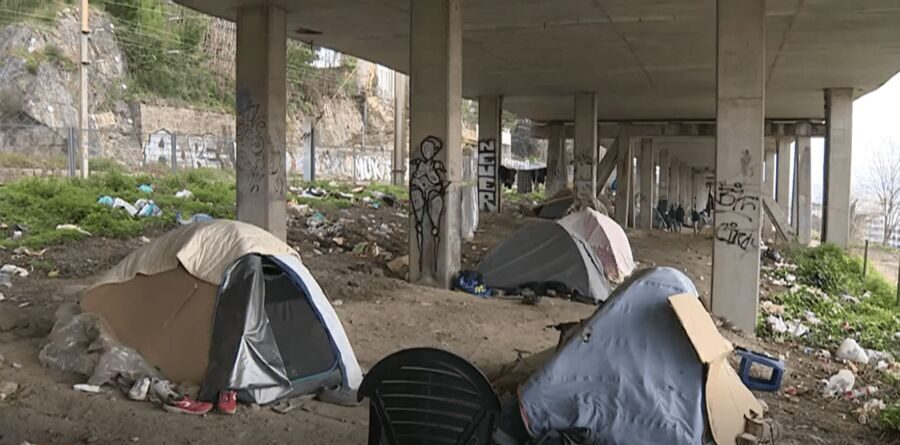 Dozens of immigrants living rough in Porto
