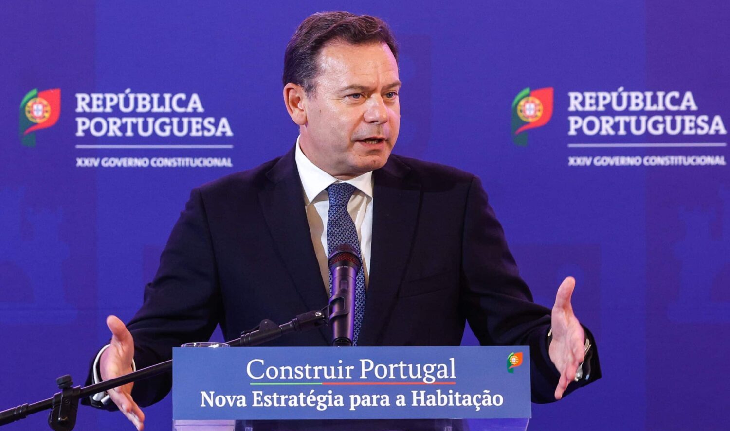 Prime Minister Luís Montenegro during the presentation of the support programme for access to housing held in July at the PM’s official residence in São Bento, Lisbon - Photo: ANTÓNIO PEDRO SANTOS/LUSA