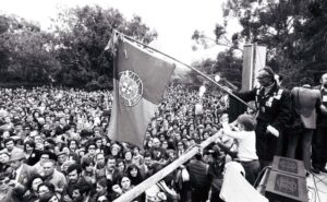 “E depois do adeus” exhibition celebrates 50th anniversary of Carnation Revolution in Portimão