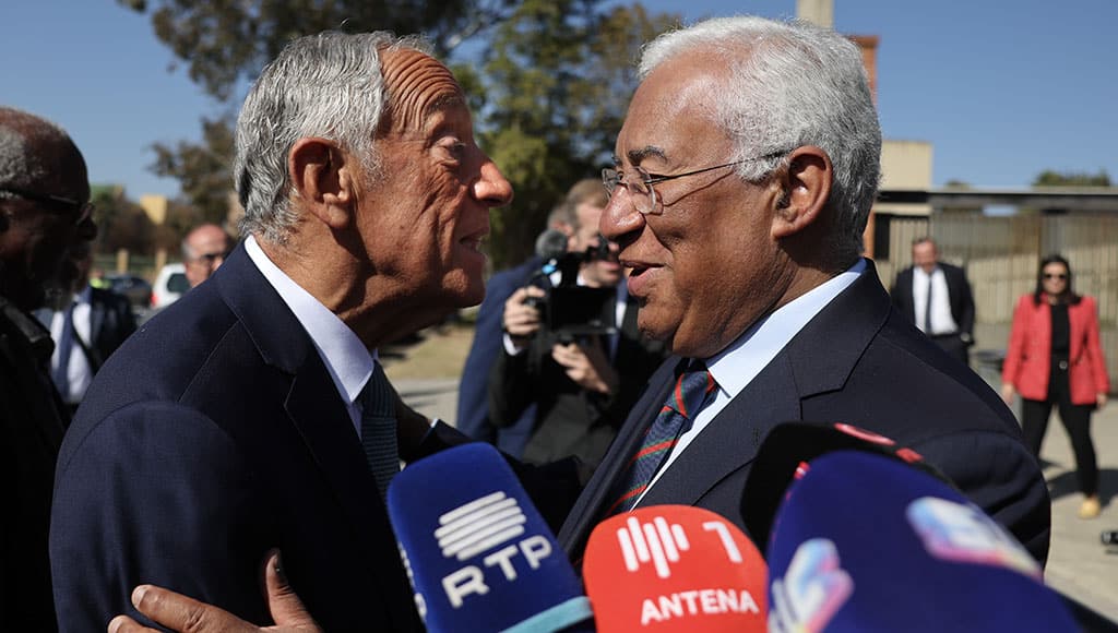 President Marcelo Rebelo de Sousa (left) and outgoing prime minister António Costa in ‘happier’ times celebrating Portugal Day (June 10) in Johannesburg, South Africa