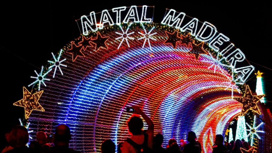 Hang the expense! Funchal to be lit by 1.6 million lights this festive season