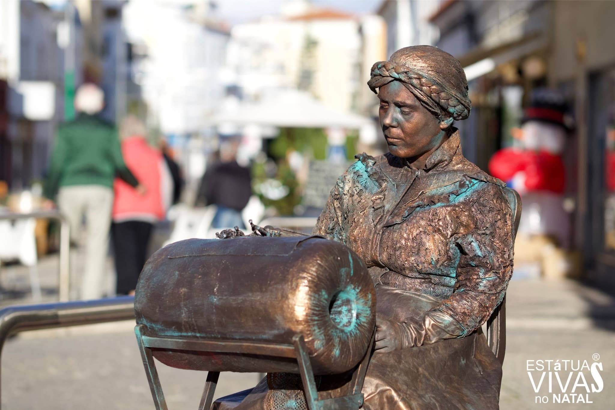Ten years of living statues celebrated in Lagoa