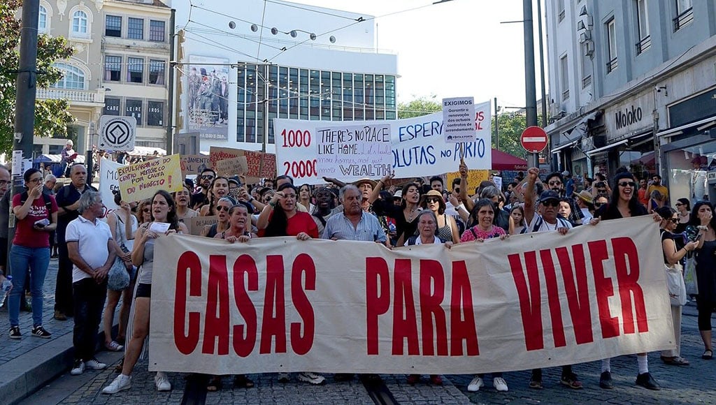 Scenes from a protest held in Lisbon in October. Image: Facebook / Casa Para Viver