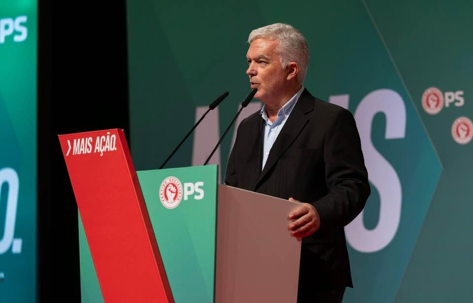 Rui Santos, speaking during the recent campaign for legislative elections. Image: Facebook