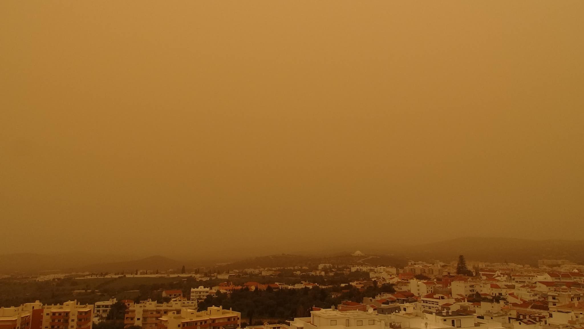 More Saharan dust (and fleetingly high temperatures) on way to Portugal|More Saharan dust (and fleetingly high temperatures) on way to Portugal