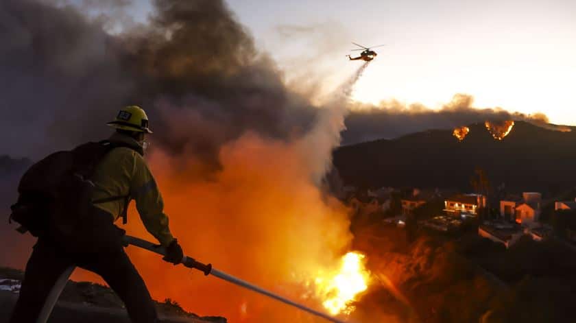 Portugal offers firefighting assistance to US to help with California blazes