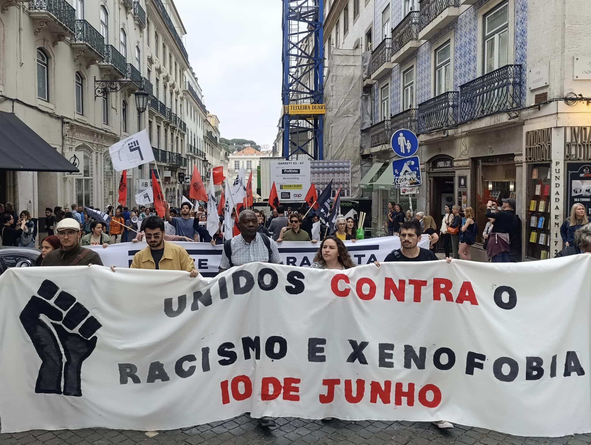 Today's march was organised by the Frente Antiracista/ Associação Desportiva e Recreativa "O Relâmpago"/ the Portuguese Council for Peace and Cooperation, the Union of Lisbon syndicates and movement Vida Justa. Image: Facebook