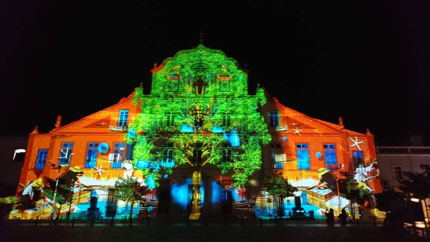 Light up the town - "Noitada Portimão" festival|Light up the town - "Noitada Portimão" festival|Light up the town - "Noitada Portimão" festival