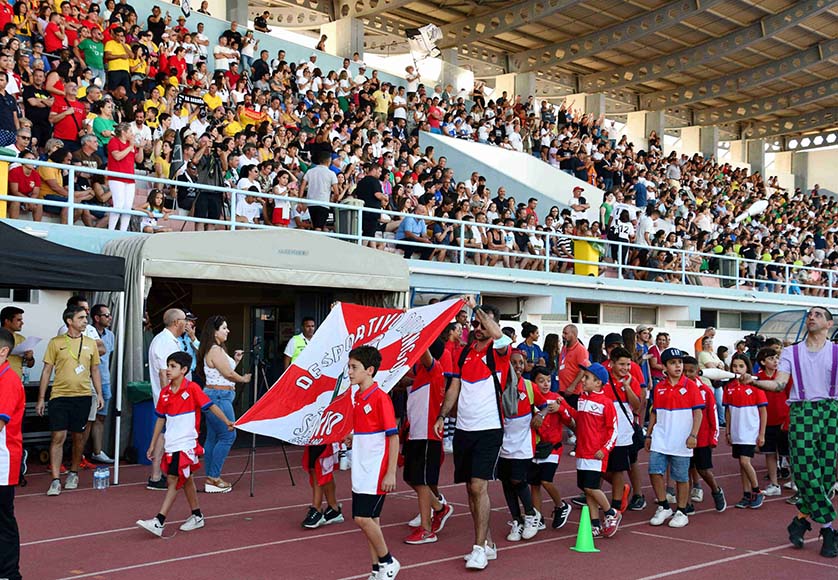 Youth football tournament brings 4,500 to VRSA|Youth football tournament brings 4,500 to VRSA