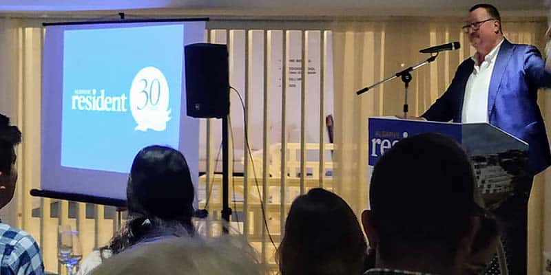 Smiles all around as Algarve Resident celebrates 30 years at Tivoli Carvoeiro