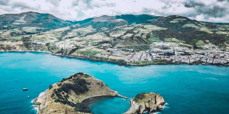 Azores’ spate of mini-quakes may deliver ‘whole new island’, says volcanologist