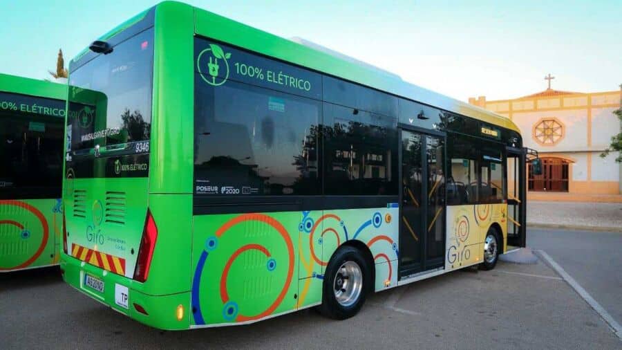 100% electric vehicles replace diesel buses in Albufeira
