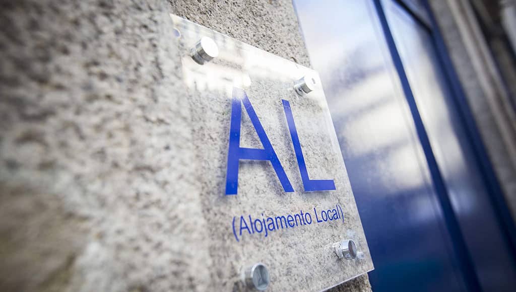 Alojamento-Local