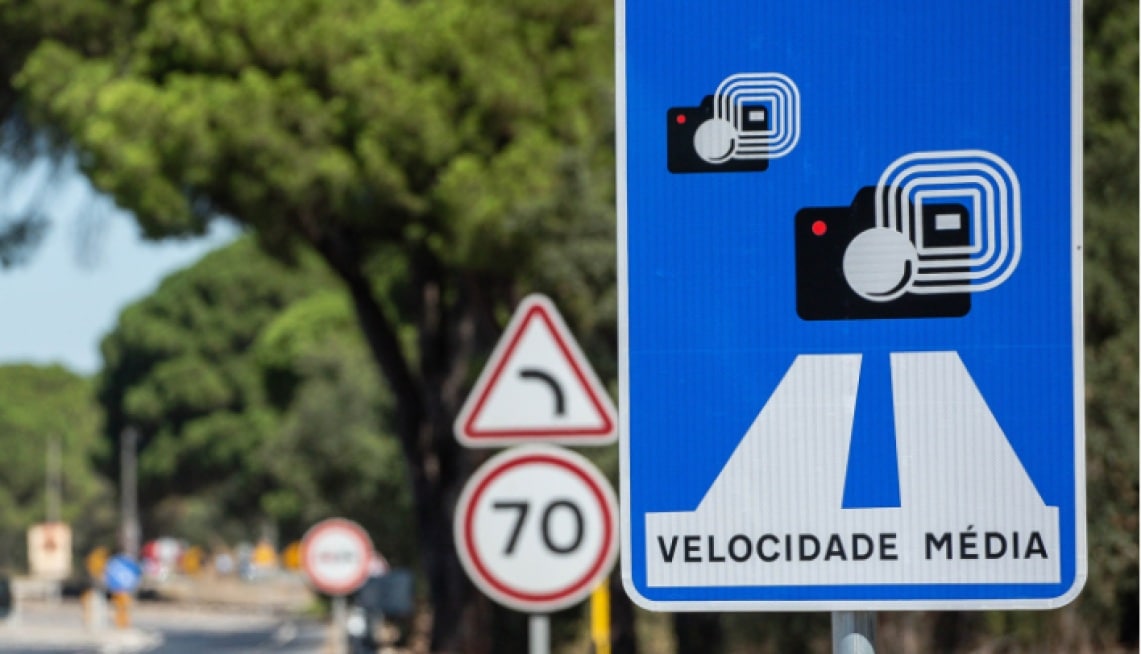 Average speed radars