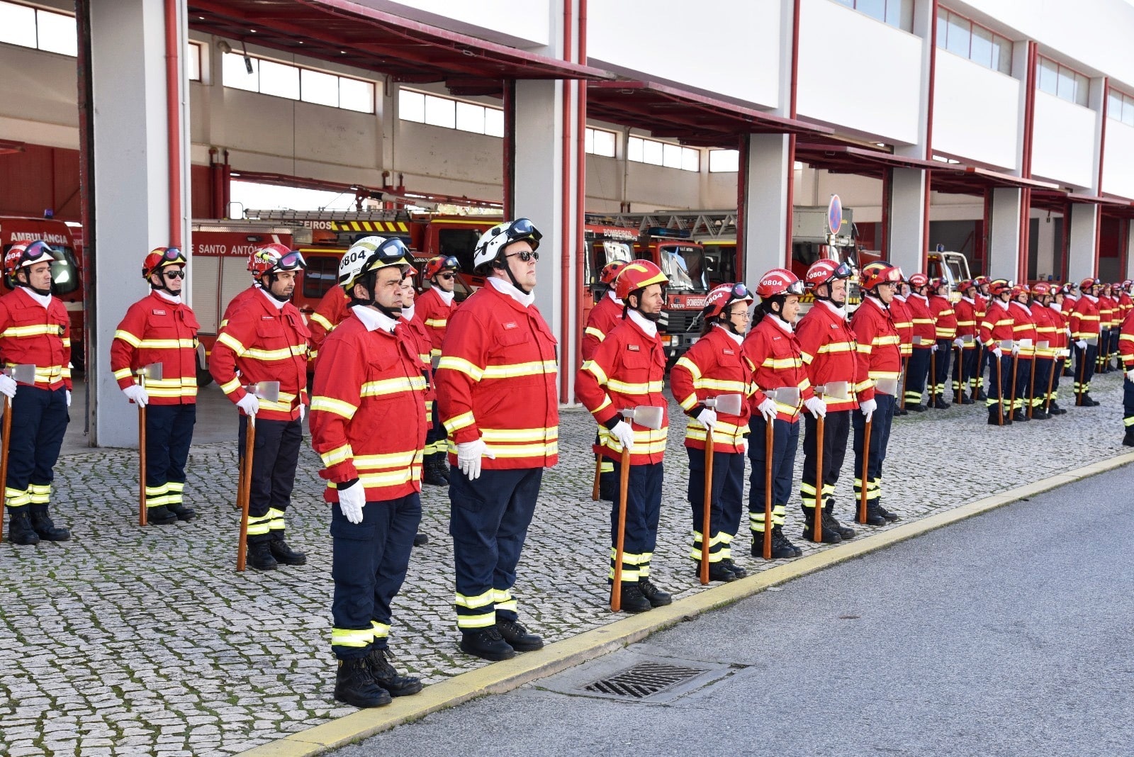 VRSA backs local firefighters with €472,000 subsidy