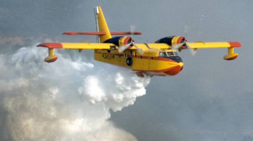 The question today is will the Canadair water-bombers be 'enough' to turn the tide in over a week of agony in Madeira. Image: Wikipedia