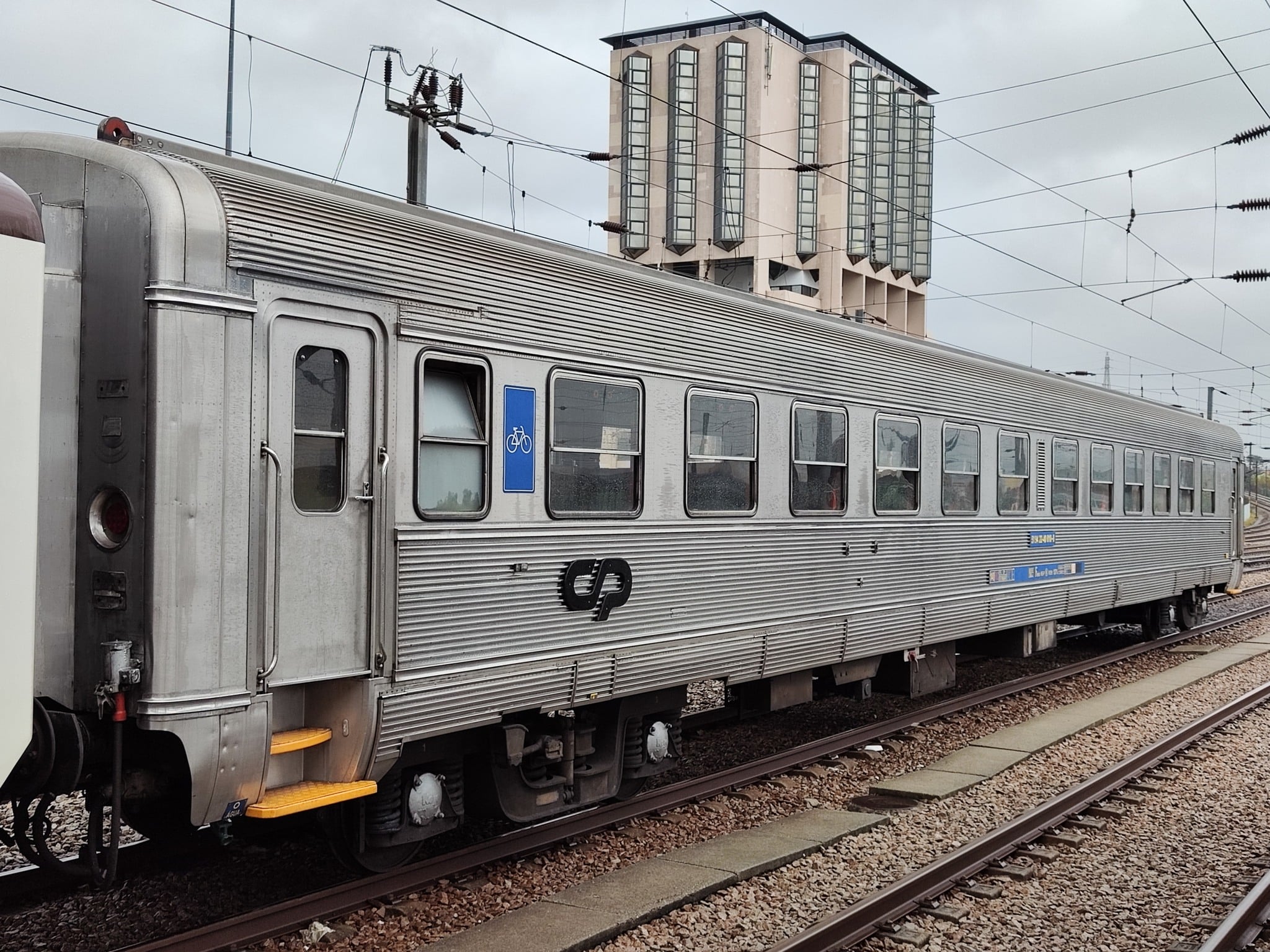 Rail operator sells 30,000 'green passes' in first month