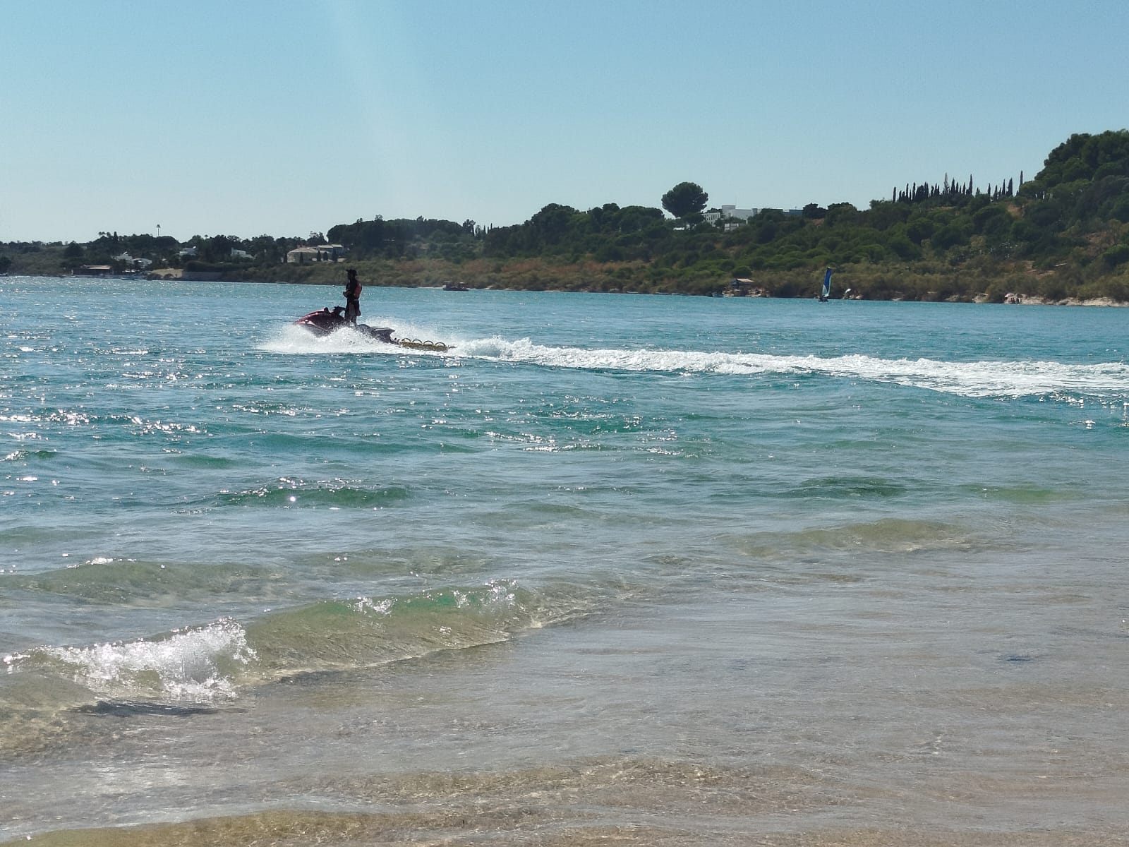 10 people rescued in one hour in Cacela Velha