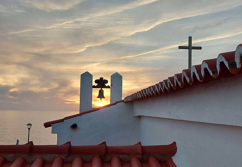 Carvoeiro RC Mass in English