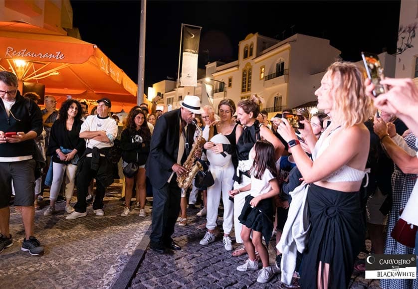 Carvoeiro B&W Party (1)