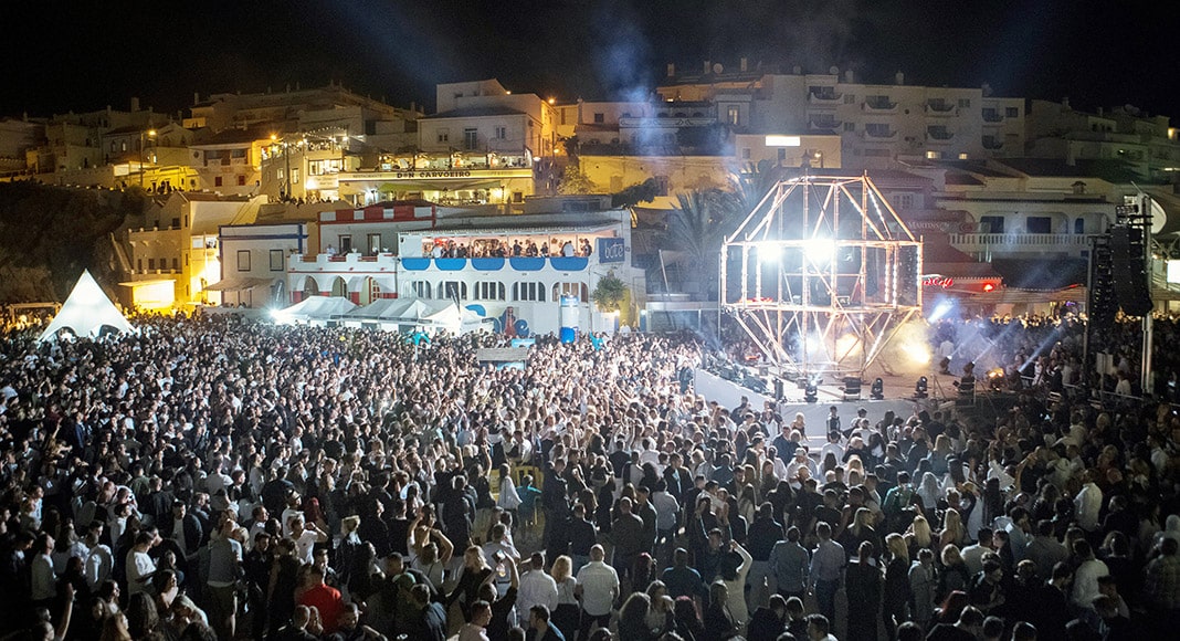 Carvoeiro Black & White Night – June 18|Algarve Sevens, Vila Real de Santo António – June 11/12|Loulé MED Festival – June 30 to July 3|Secret Project Portugal, Praia da Rocha – June 17-19 (Photo: SECRET PROJECT)