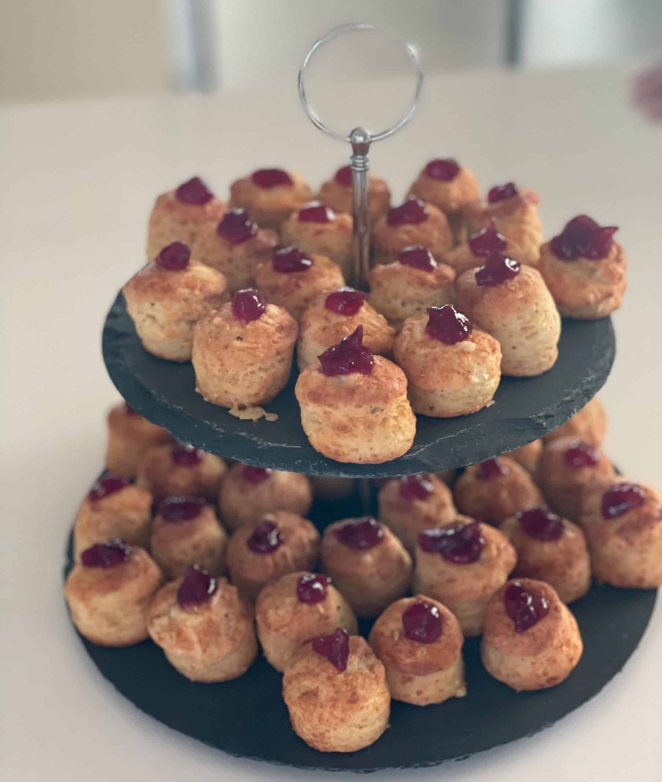 Cheese and cranberry scones|Indulging in scones