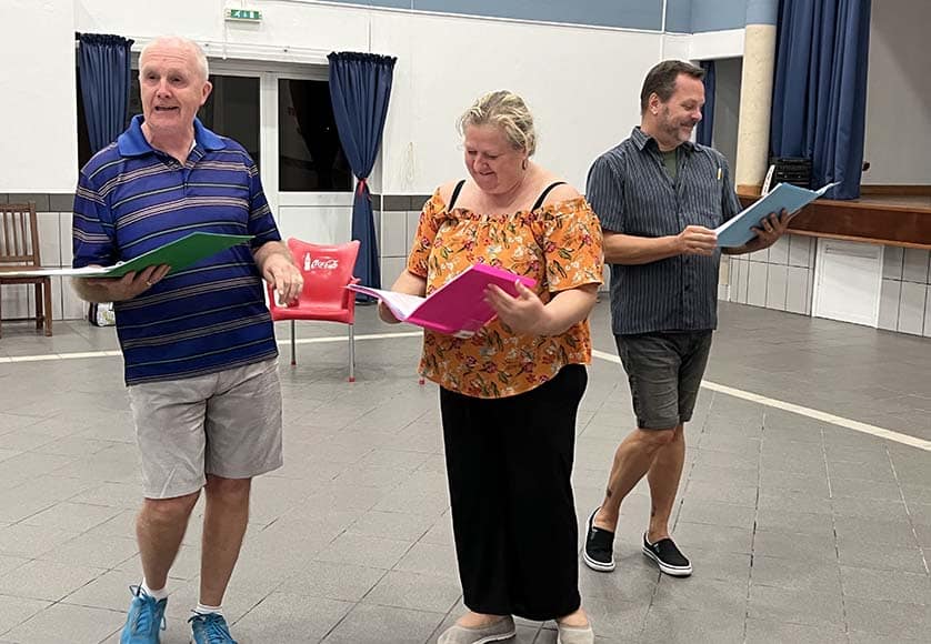 Alan Smith as Gertrude, Lara Costa as the Baroness (Wicked Stepmother), and Frank Remiatte as Grizelda
