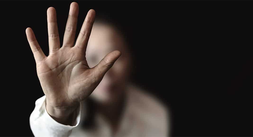 Seminar on domestic violence in English in Loulé