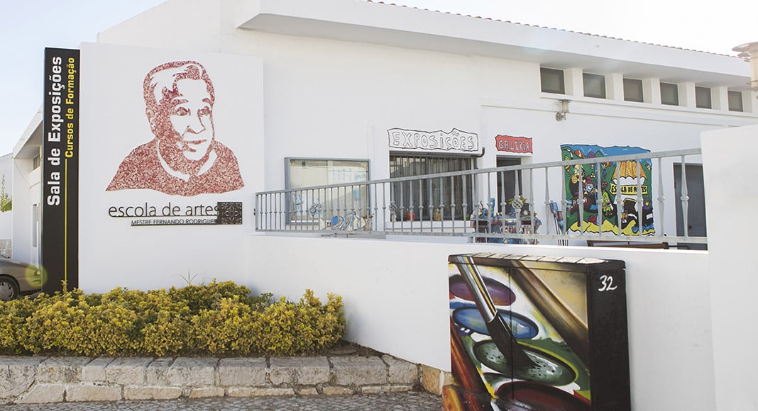 Lagoa organises local art exhibition