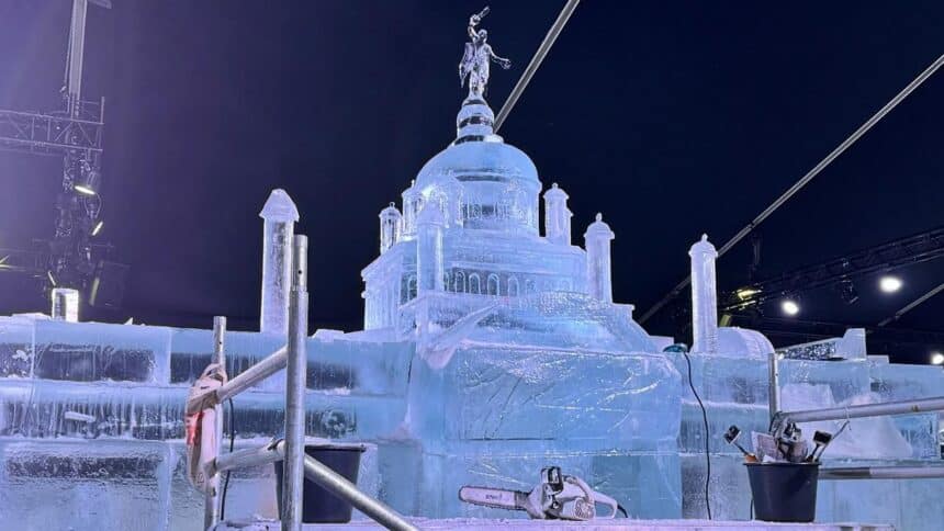 Algarve artist creates ice palace for Amsterdam festival|Algarve artist creates ice palace for Amsterdam festival