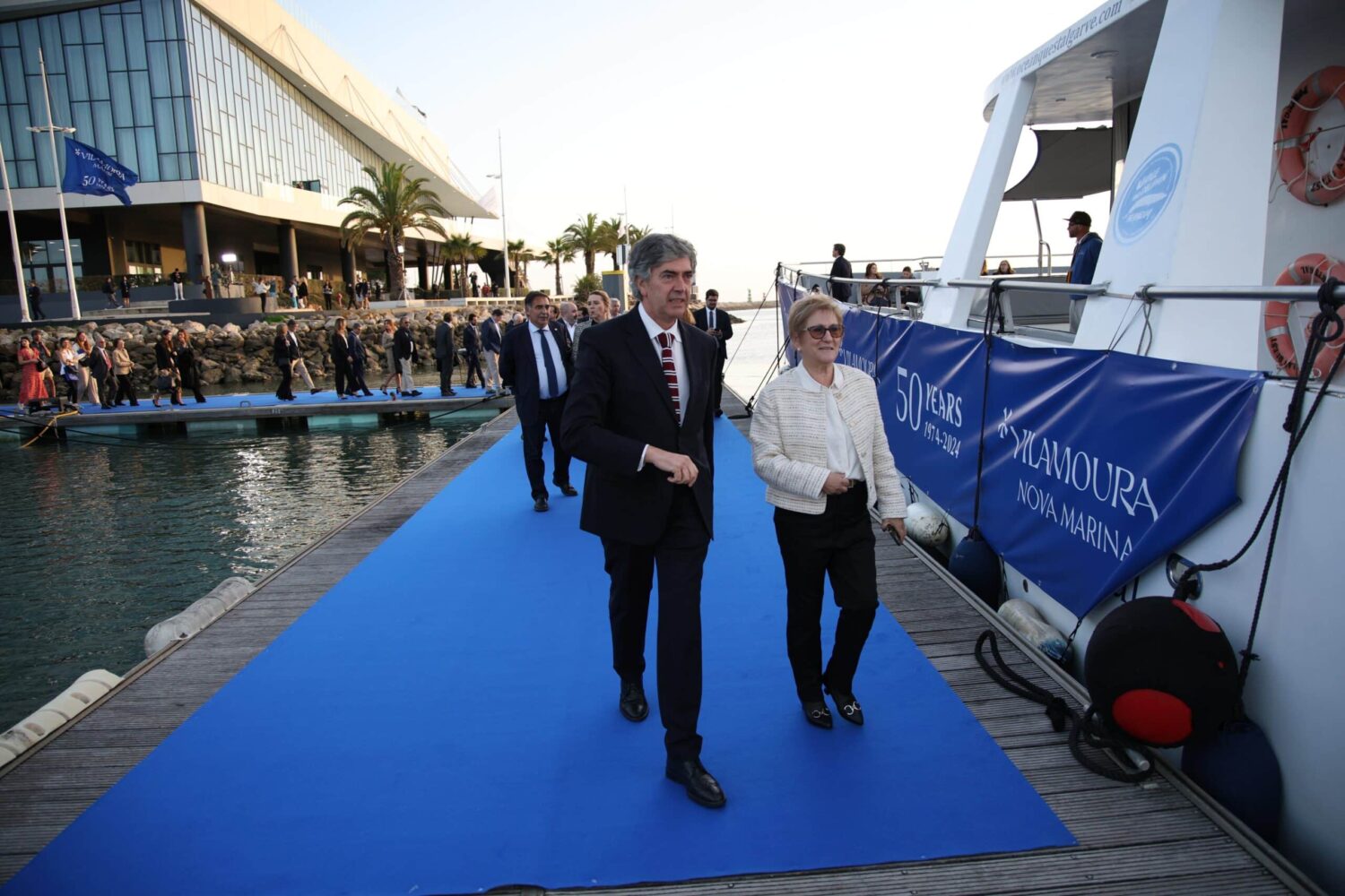 Secretary of State for Tourism Pedro Machado (left) and Vilamoura Marina director Isolete Correia at the inauguration ceremony last Saturday - Photo: Bruno Filipe Pires/Open Media Group|Isolete Correia, Vilamoura Marina director|João Bugalho, CEO of Arrow Global Portugal|Unveiling the plaque to the new marina|Secretary of State for Tourism, Pedro Machado|Vilamoura attracts larger boats with new marina|Vilamoura attracts larger boats with new marina|Vilamoura attracts larger boats with new marina|Unveiling the Vilamoura Marina 50th anniversary plaque - Photo: Vilamoura World
