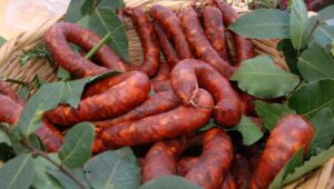 Querença’s popular smoked sausage festival is back!