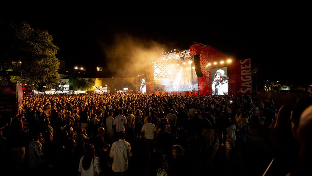 Festival F
