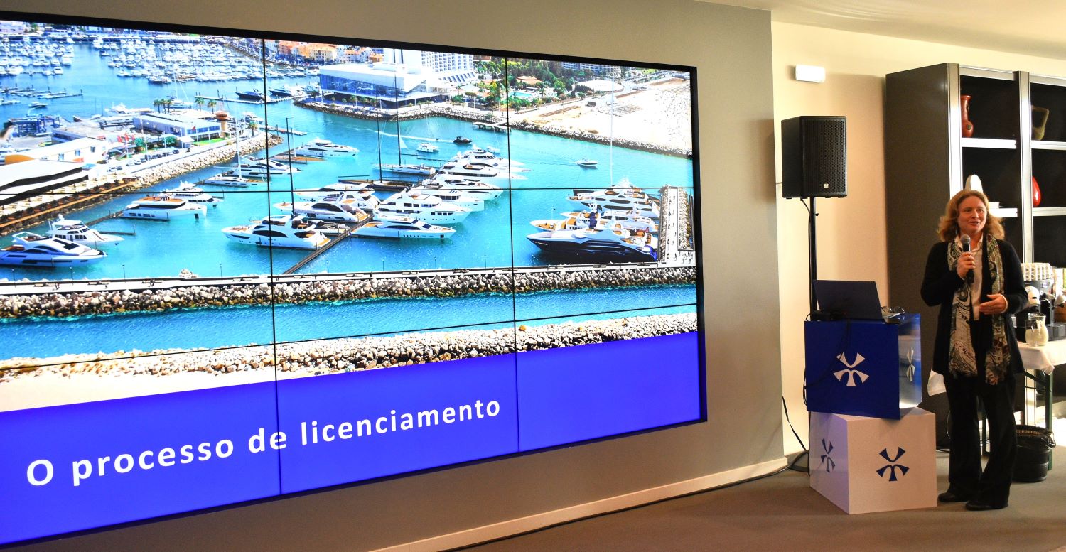 Katrin Schifferegger, Environmental Engineer at Vilamoura Marina, explaining the project|Secretary of State for Fisheries, Teresa Coelho (left), and Isolete Correia, Board Member of Vilamoura World|From left: Pedro Reimão, CEO Vilamoura World, John Calvão, Managing Principal and co-Head Arrow Global (asset manager which owns Vilamoura World), Isolete Correia, Board Member of Vilamoura World, João Bugalho, CEO Arrow Global Portugal, and Francisco Sottomayor, CEO Norfin|Unveiling of the plaque depicting the new Vilamoura Marina project|Loulé Mayor Vítor Aleixo|Environmental engineer Katrin Schifferegger