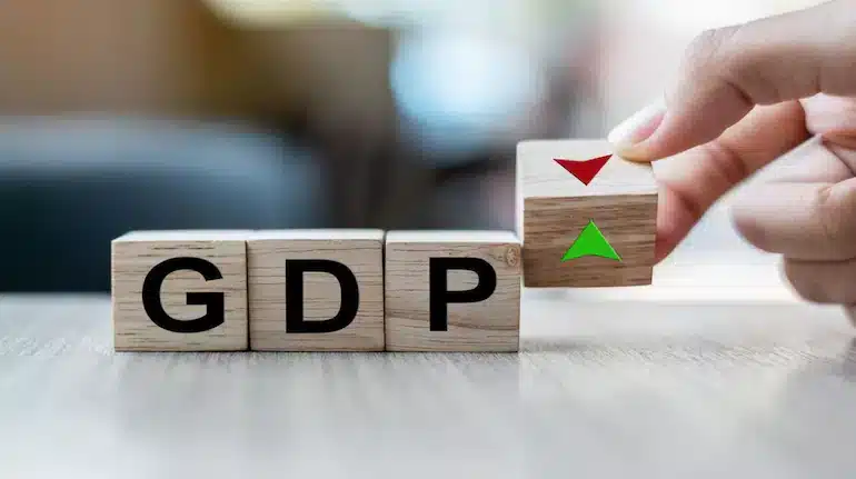 Government believes in 6.4% growth in GDP this year