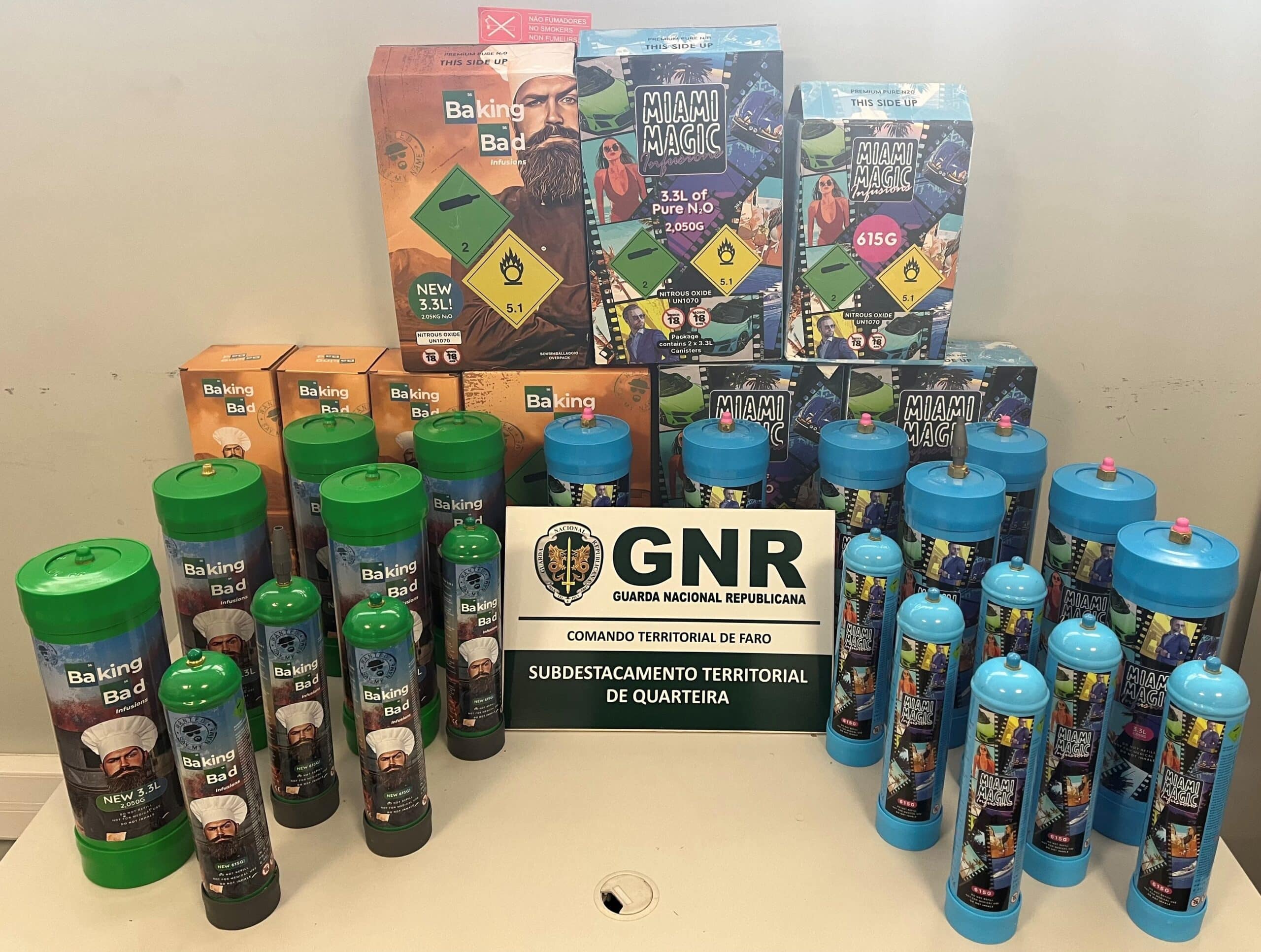 22 'laughing gas' canisters seized in Quarteira