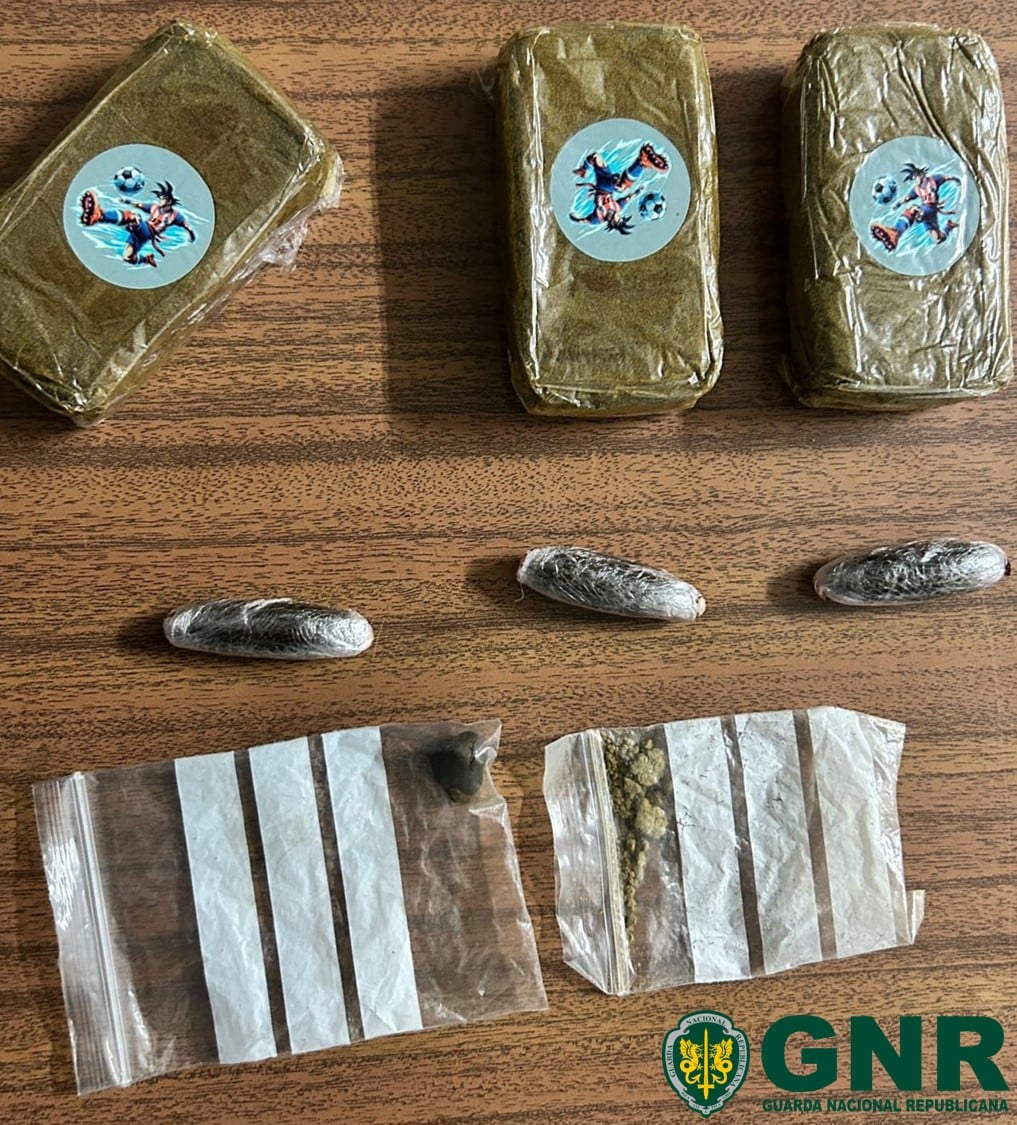 Man caught with over 600 doses of hashish in Vilamoura
