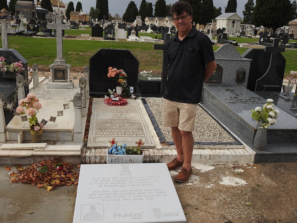 Geoff Button also pays his respects at the grave of ‘The Man Who Never Was’ in the Catholic Cemetery