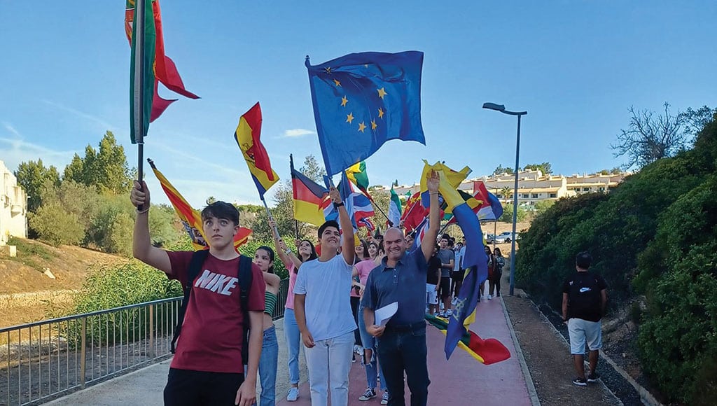 Members of the ‘Estrangeiros/Foreigners Algarve’ group